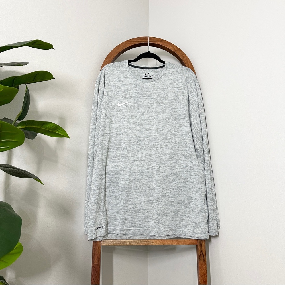 Nike Men's XXL Gray Dri Fit Touch Athletic Long Sleeve Tee